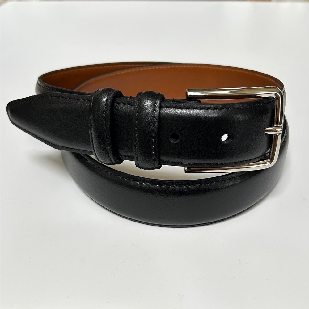 Nordstrom Men’s Shop‎ black leather belt. Size 38. Silver buckle. Made in USA.